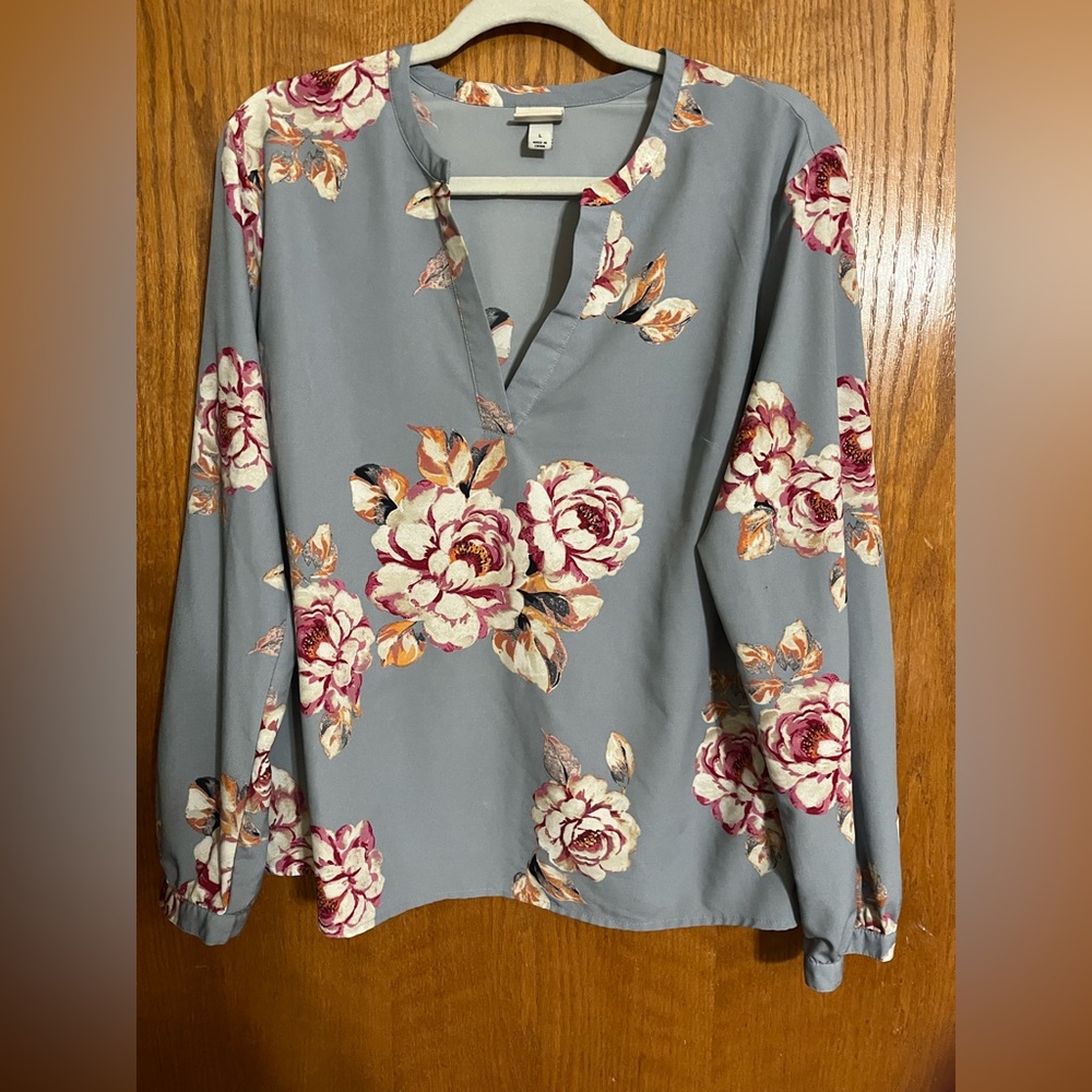 Floral Gray Women's Top
